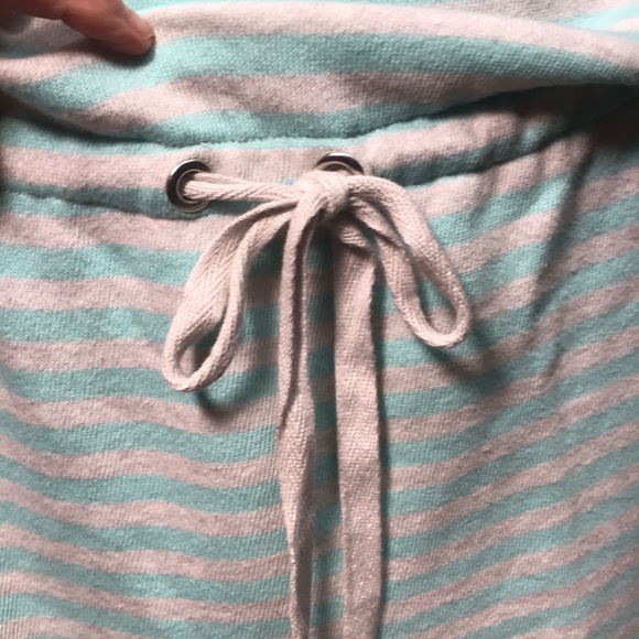 VICTORIA SECRET BEACH DRESS - Picture 4 of 6